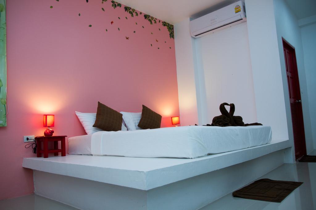 Hotel Keereelay Ko Lanta Esterno foto