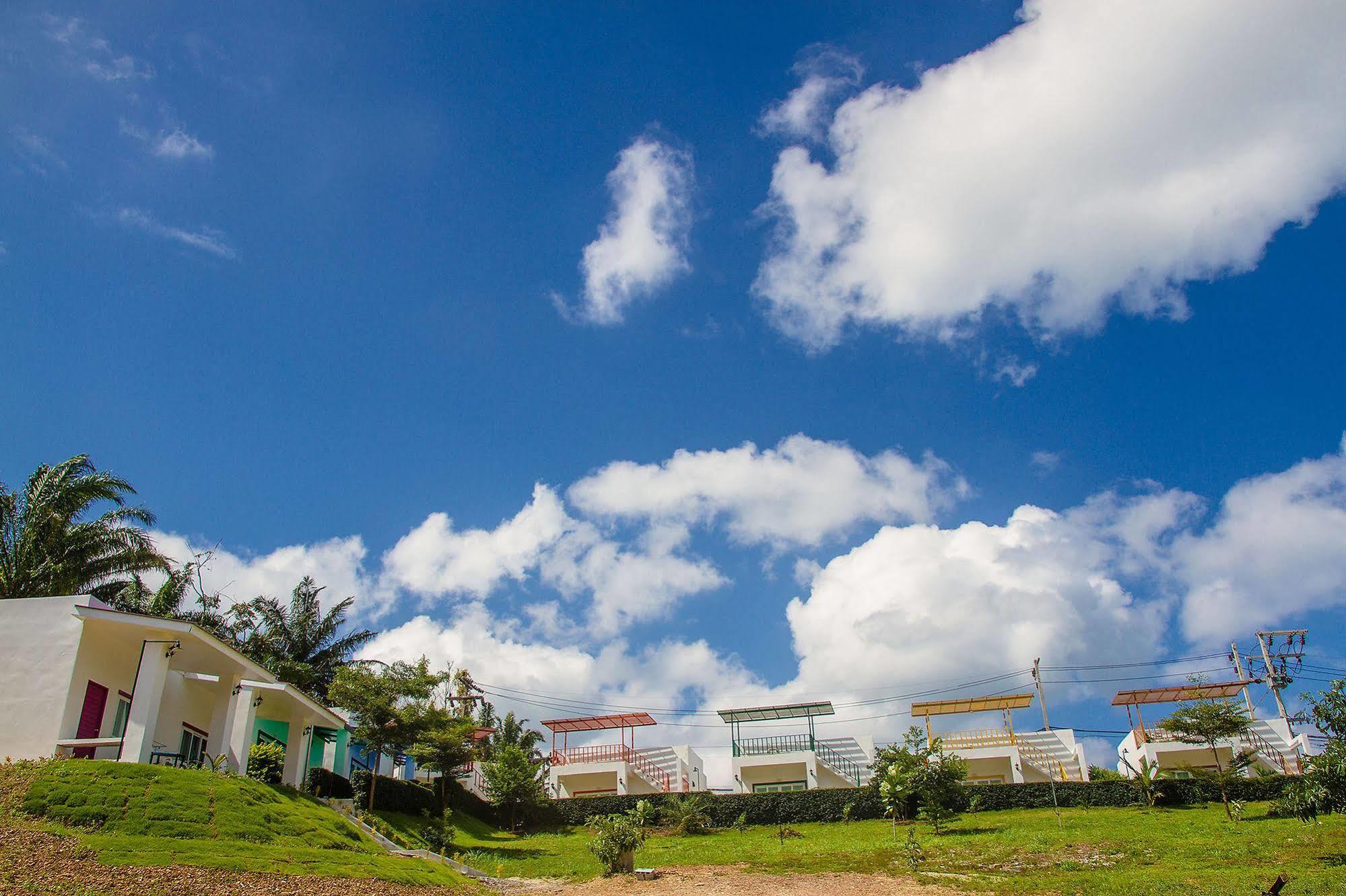 Hotel Keereelay Ko Lanta Esterno foto